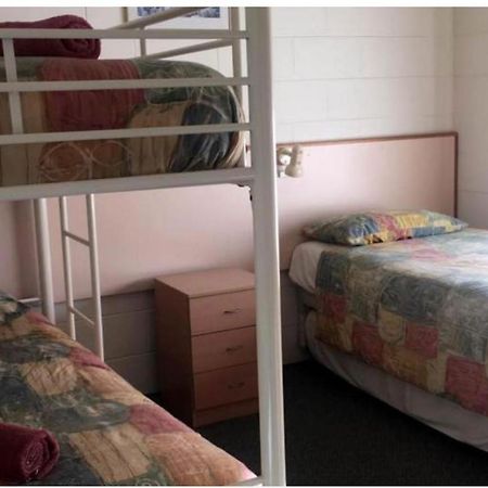 Black Swan Motor Inn Lakes Entrance Εξωτερικό φωτογραφία