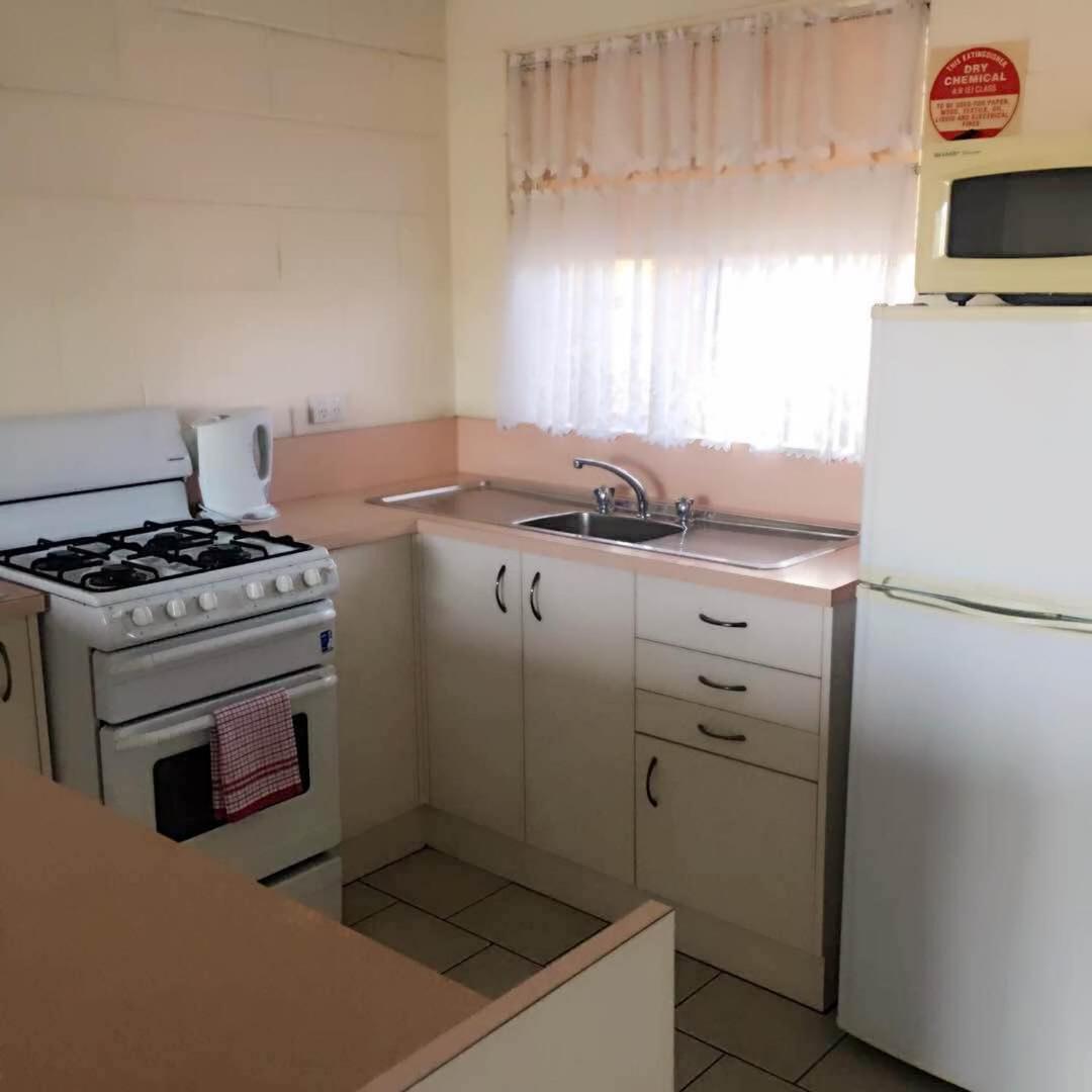 Black Swan Motor Inn Lakes Entrance Εξωτερικό φωτογραφία
